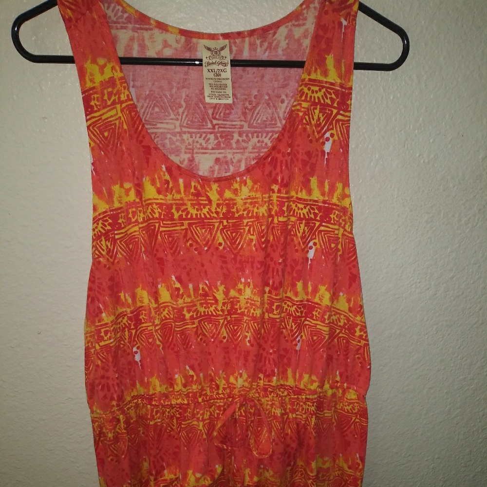 Sleeveless maxi dress